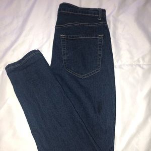 Dark Jeans